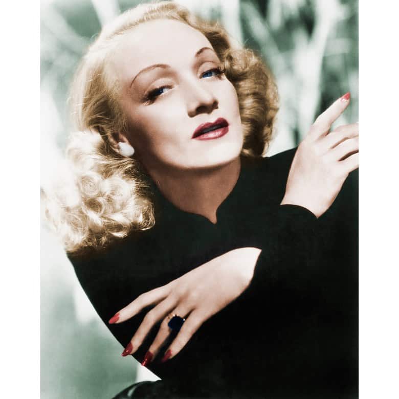 Nữ minh tinh Marlene Dietrich